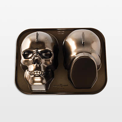 Nordic Ware ® Haunted Skull Cake Pan