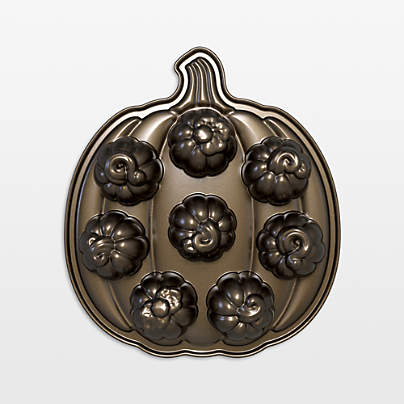 Nordic Ware ® Lil' Pumpkin Cakelets Pan