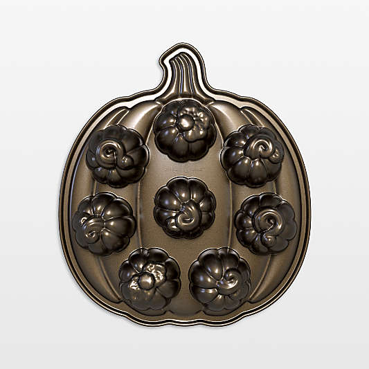 Nordic Ware ® Lil' Pumpkin Cakelets Pan