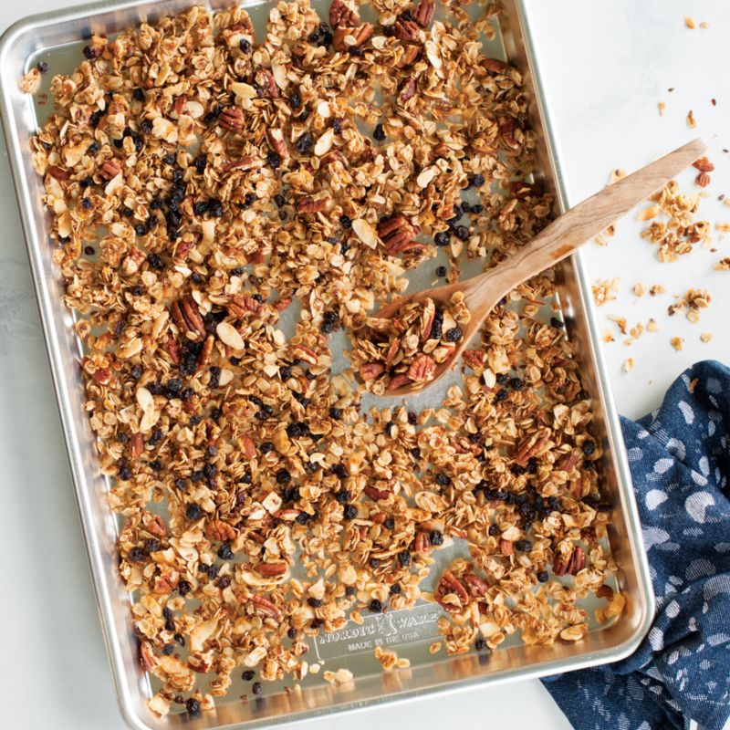 Nordic Ware Naturals Half Sheet Pan with Oven-Safe Nonstick Grid, 13x18" - image 4 of 5