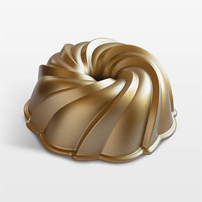 Nordic Ware Swirl Bundt Pan