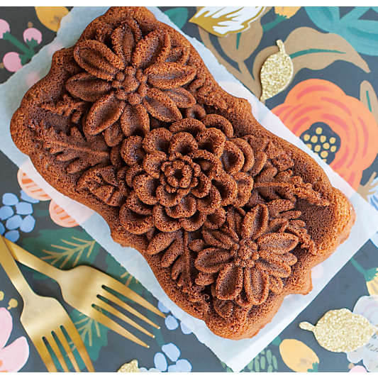 Nordic Ware ® Wildflower Loaf Pan