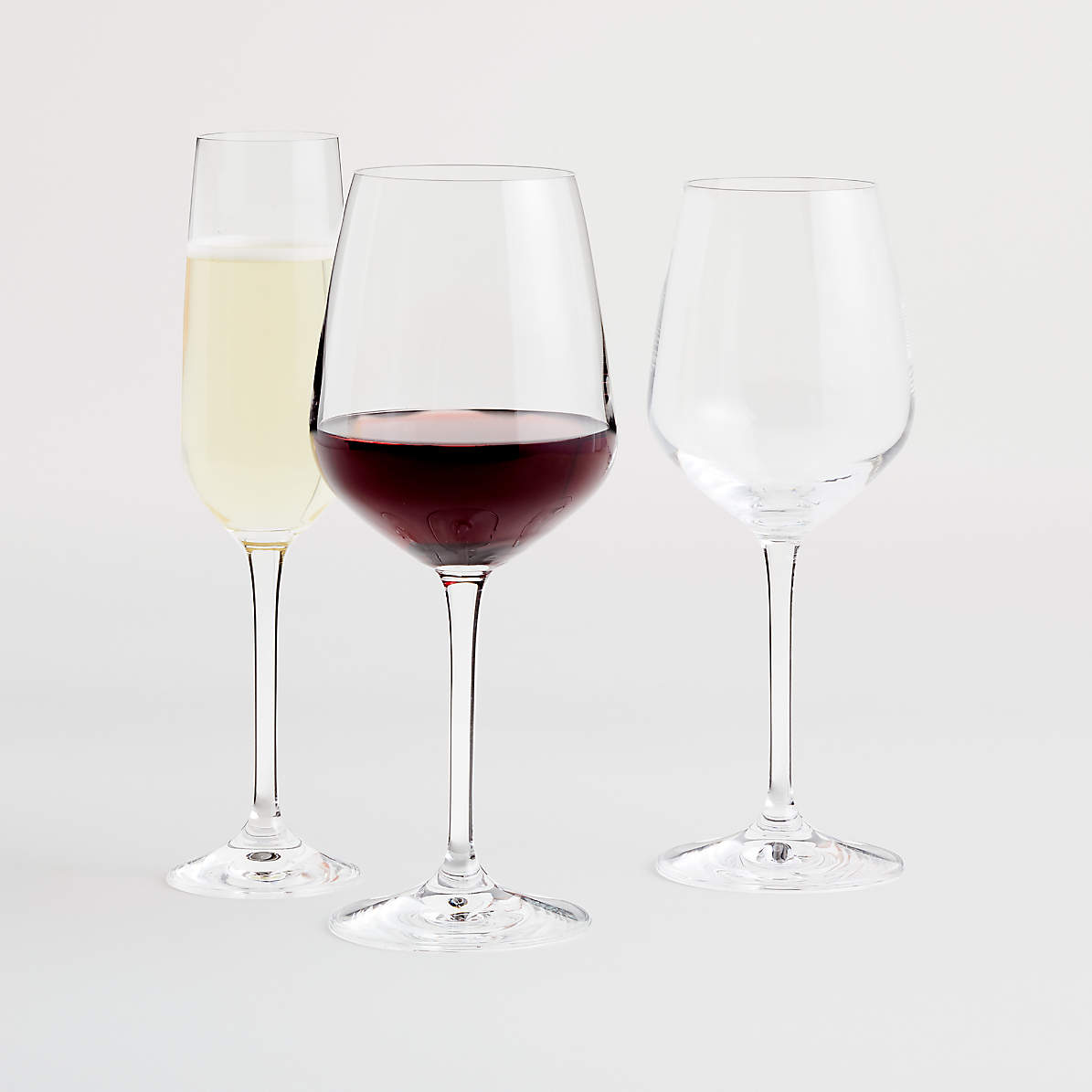 udpege Færøerne lounge Nattie Wine Glasses | Crate & Barrel