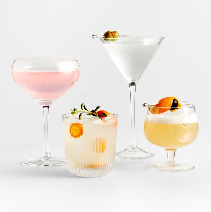 Types of Cocktail Glasses Guide