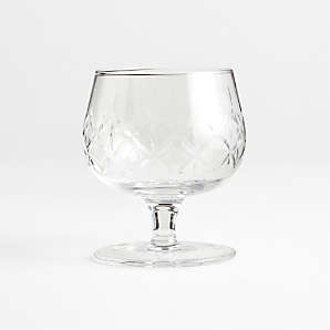 Choosing the Perfect Glassware Set for Every Occasion: A Buying Gui