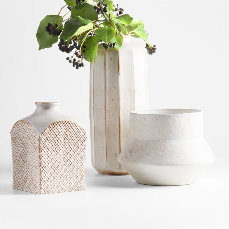 Nikko Mini Off White Ceramic Planter 8" - image 2 of 7