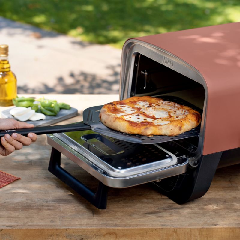 Ninja Woodfire ™ 8-in-1 Outdoor Oven - image 6 of 9