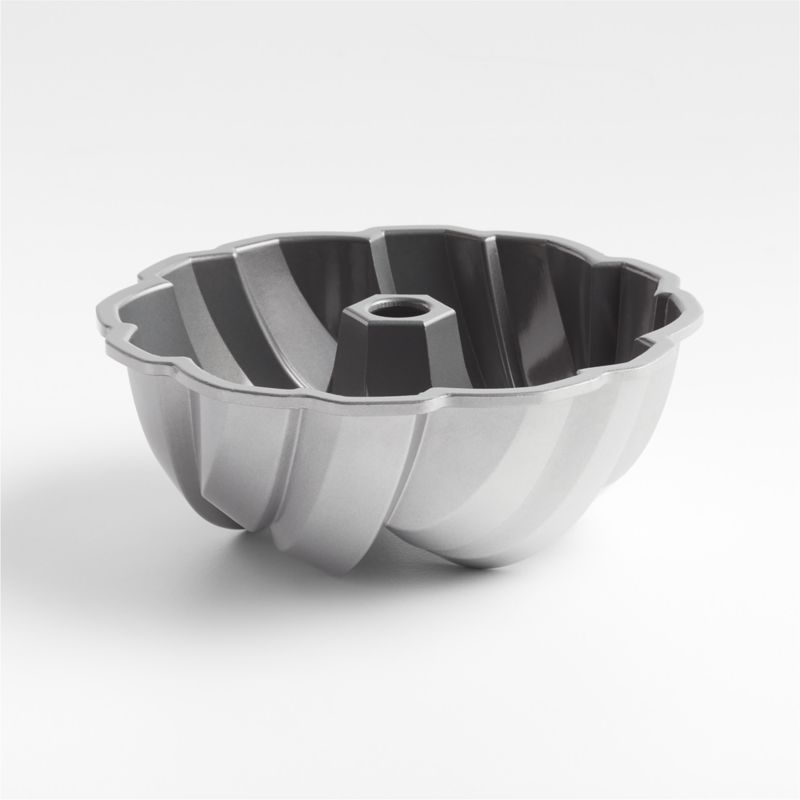 Nordic Ware ® 75th Anniversary Braided Bundt Pan