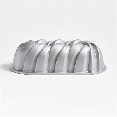 Nordic ware 2024 anniversary loaf pan