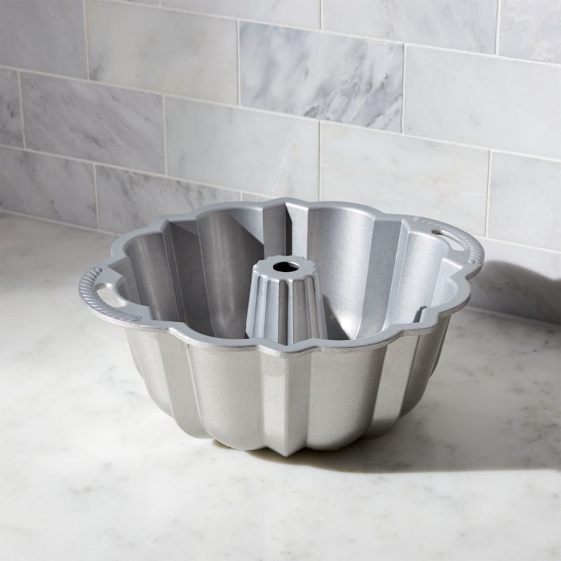 Nordic Ware 12 Cup Bundt Pan Silver