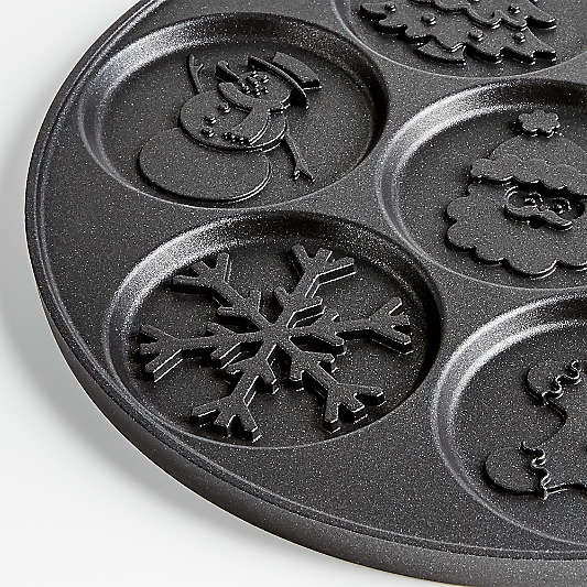 Nordic Ware ® Holiday Pancake Pan