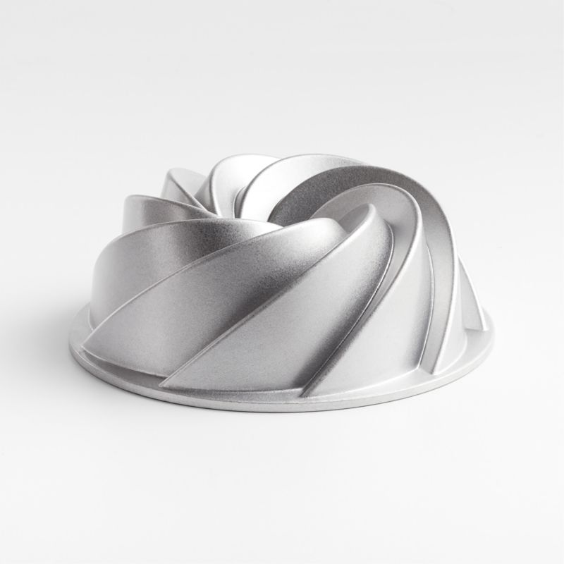 Nordic Ware 2-Piece Formed Bundt Pan in Bundt Keeper (Silver Swirl)