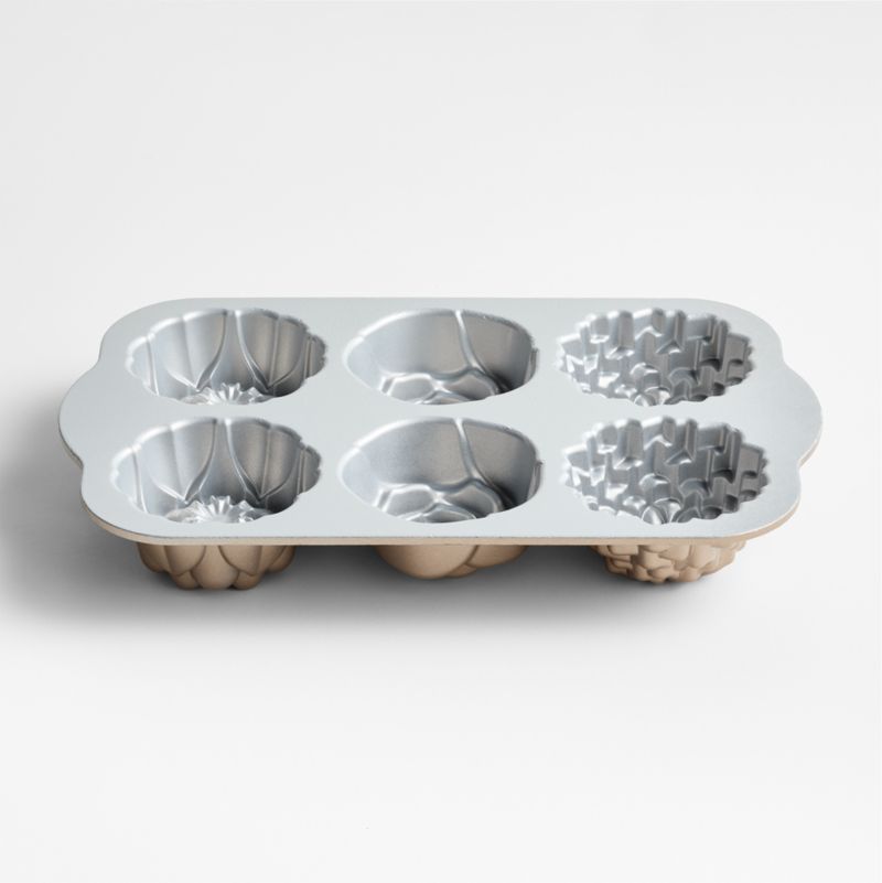 Nordic Ware ® Floral Cakelet Pan - image 6 of 7