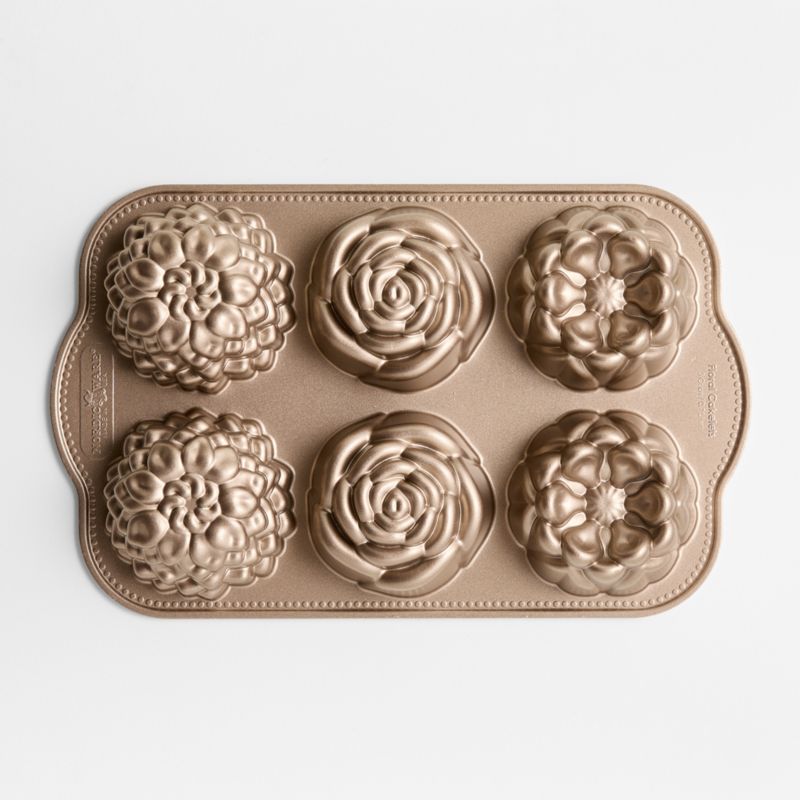 Nordic Ware ® Floral Cakelet Pan - image 3 of 7