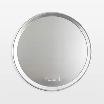 Nordic Ware ® Naturals 14" Traditional Pizza Pan