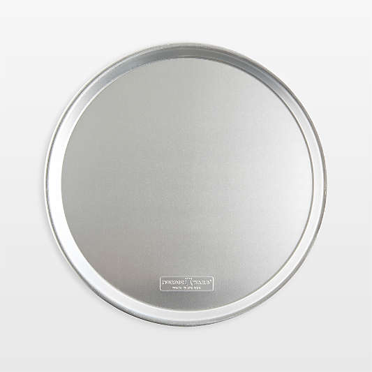 Nordic Ware ® Naturals 14" Traditional Pizza Pan