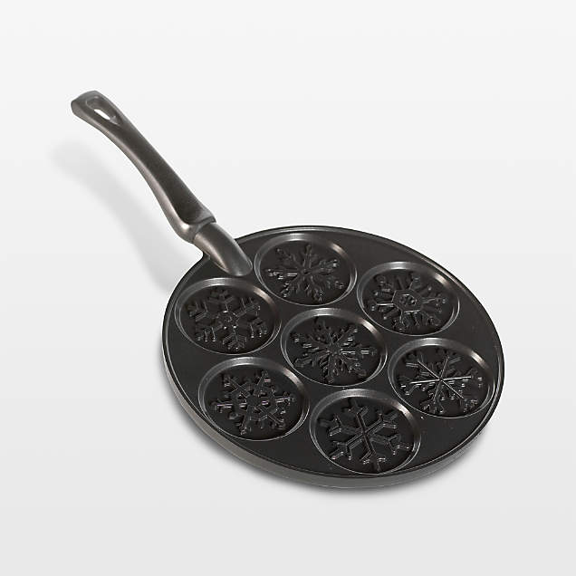 Nordic Ware Holiday Pancake Pan + Reviews Crate & Barrel