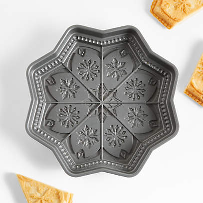 Snowflakes Shortbread and Cake Pan