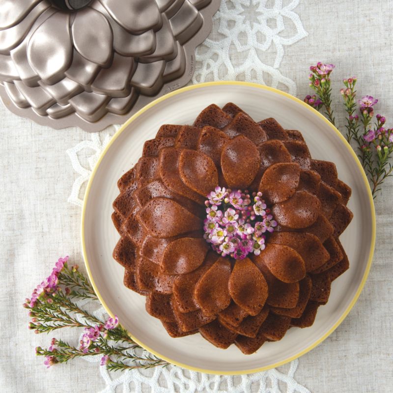 Nordic Ware Blossom Bundt Pan - image 1 of 3