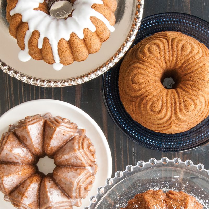 Nordic Ware 4-in-1 Bundt Quartet Pan - image 3 of 5