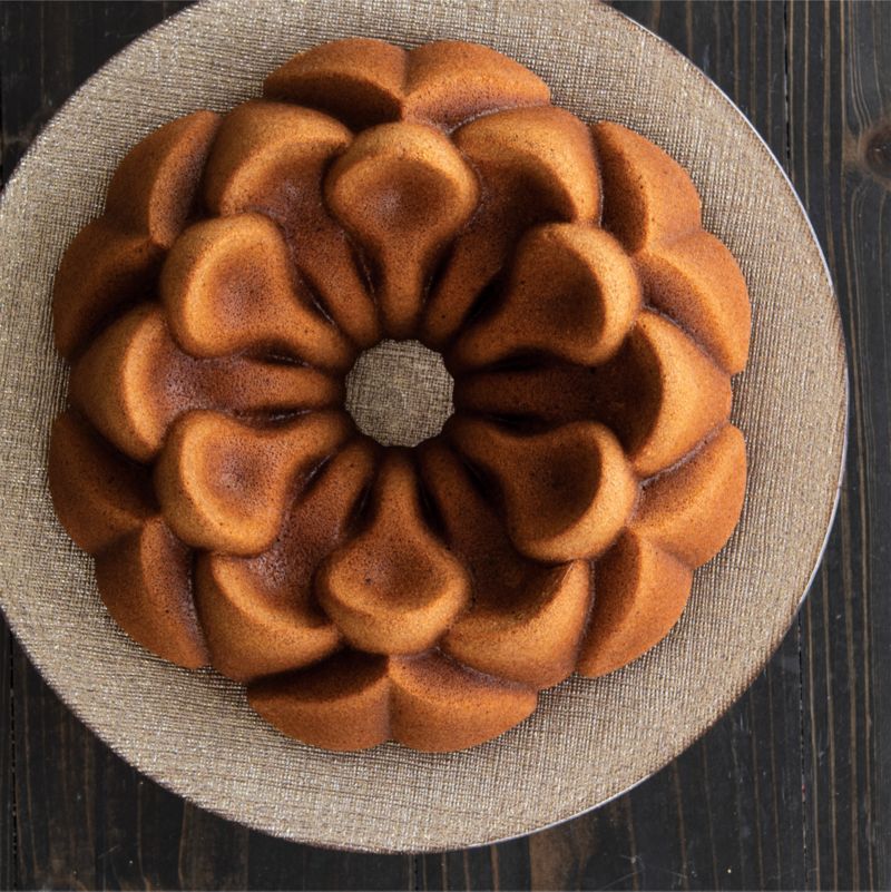 Nordic Ware Magnolia Bundt Pan - image 2 of 4