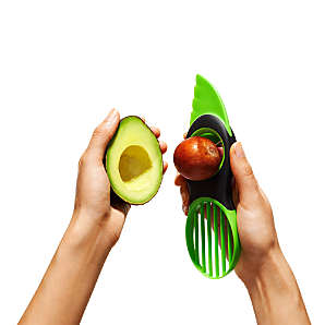 Avocado Peeler 3 in 1 Avocado Slicer Tool - Three in One Avocado Slicer - Green Avocado Cutter and Scooper for Fruits & Vegetable - Peel Avocado