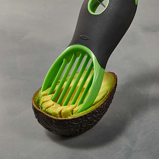 OXO ® 3-in-1 Avocado Tool