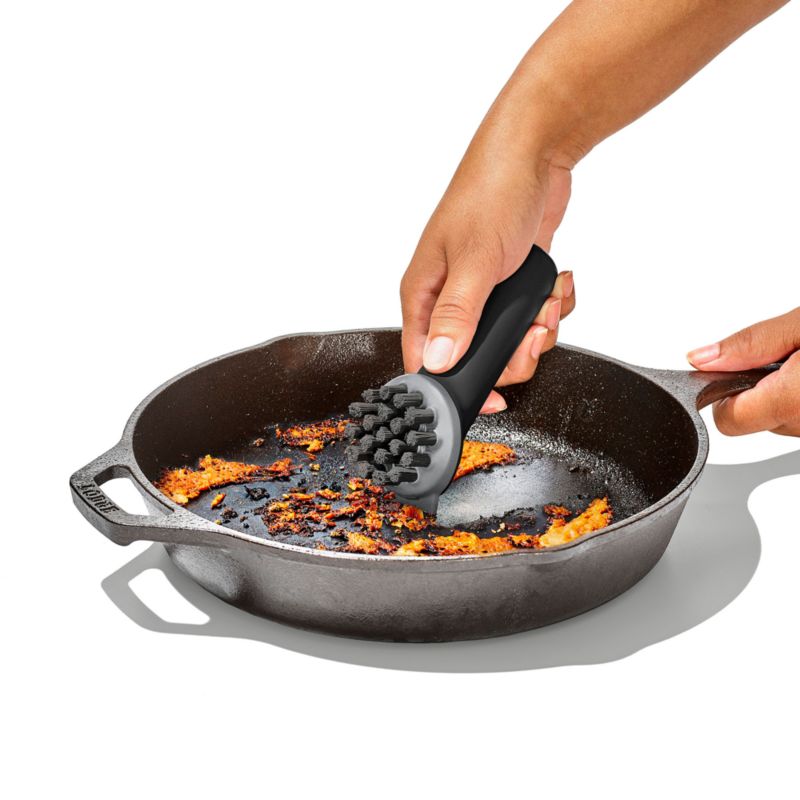 OXO Cast Iron Pan Brush - Cutler's Pan Cleaning Brush