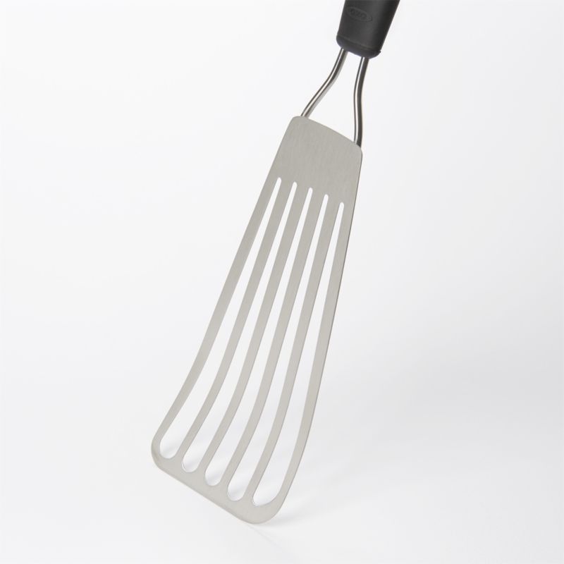 OXO ® Fish Spatula - image 8 of 10