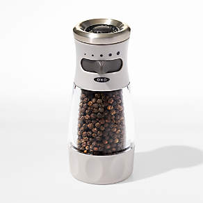 https://cb.scene7.com/is/image/Crate/OXOGGCntrMFPprGrndrSSS22_VND/$web_pdp_carousel_low$/211217171015/oxo-good-grips-contoured-mess-free-pepper-grinder.jpg