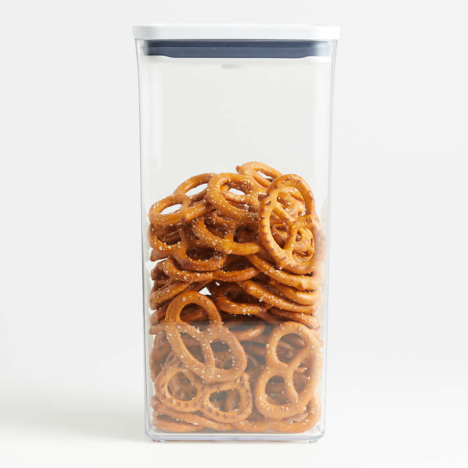 OXO POP 6.0Qt Big Square Tall Airtight Food Storage Container + Reviews Crate & Barrel Canada