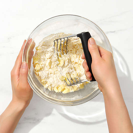OXO ® Good Grips Dough Blender with Blades