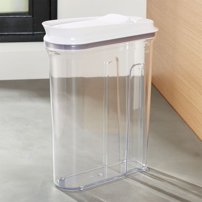 OXO Good Grips 2.8 Qt. Clear Square SAN Plastic Food Storage Container with  Stainless Steel POP Lid