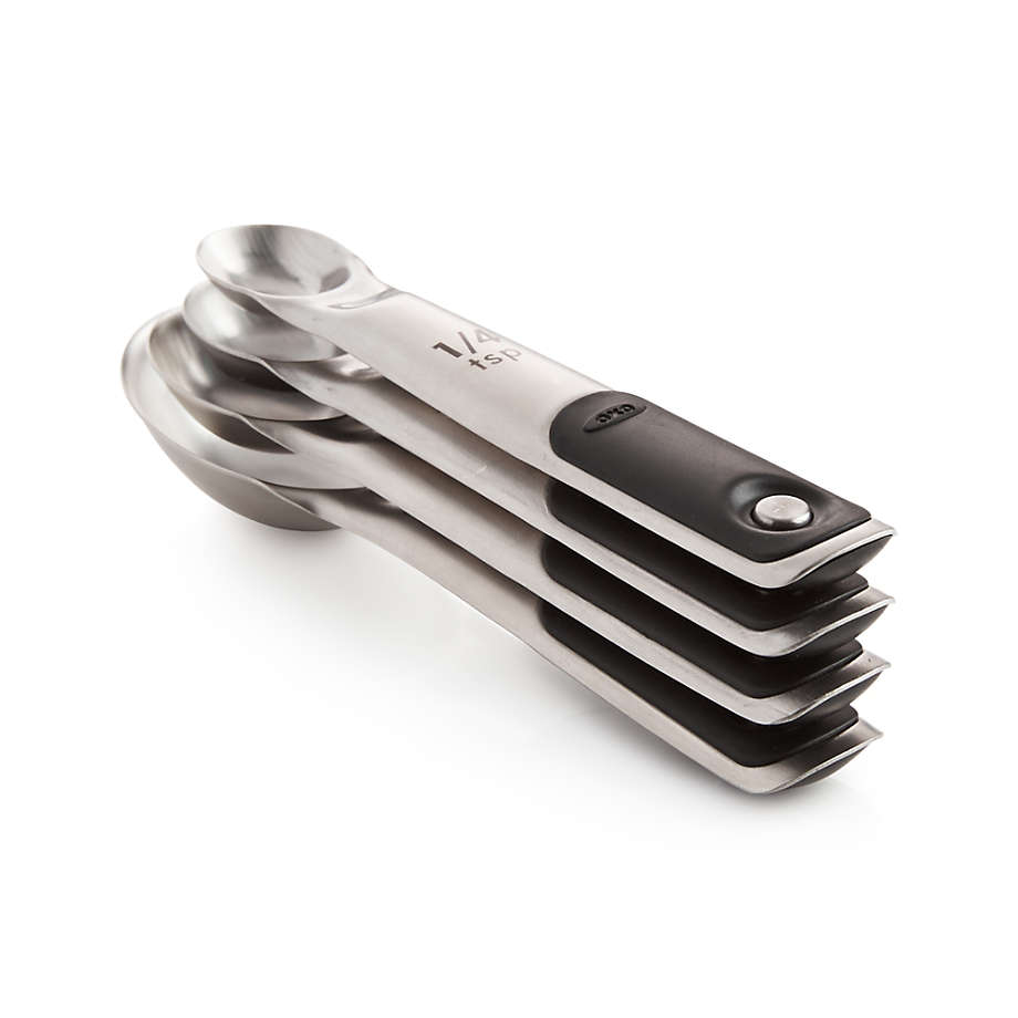 OXO Magnetic Measuring Spoons, Set of 4 + Reviews | Crate & Barrel