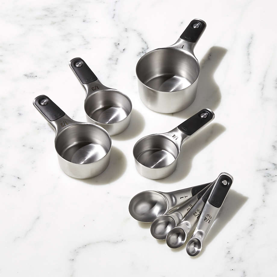 OXO Magnetic Stainless Steel Dry Measuring Cups, Set of 4 + Reviews | Crate  & Barrel