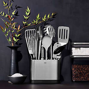 Oxo, Kitchen, Oxo Calphalon O Cedar Kitchen Gadgets