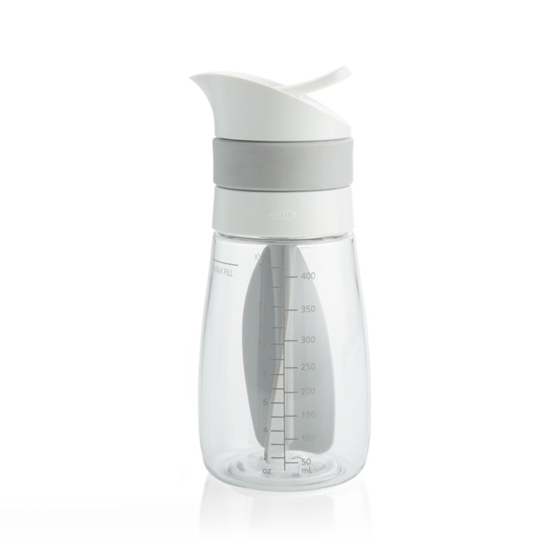 OXO - Good Grips Twist & Pour Salad Dressing Mixer – Kitchen Store & More