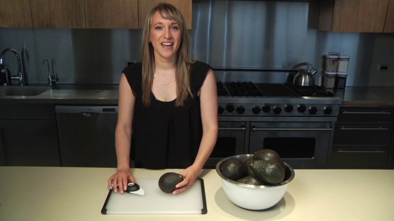 Play OXO ® 3-in-1 Avocado Tool - video 1 of 3