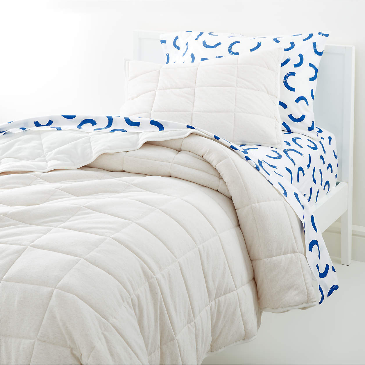 Kids Full/Queen Heathered Jersey Reversible Oatmeal Quilt Crate & Kids