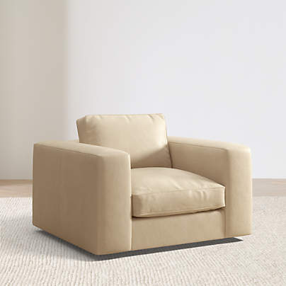 Oceanside Low 42" Leather Swivel Chair