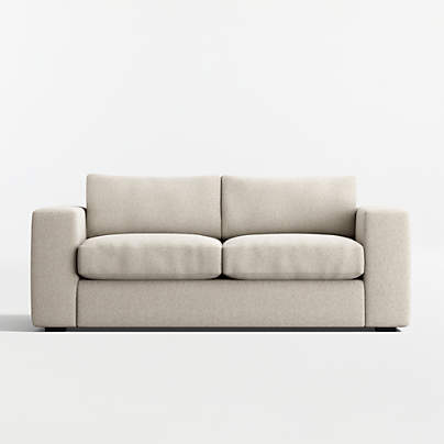 Oceanside 77.5" Apartment Sofa