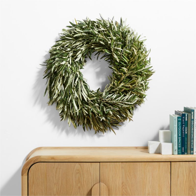 Live Olive Wreath 30