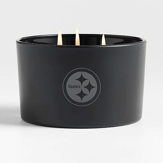 NFL Monochrome No. 02 Onyx 3-Wick Scented Candle - Vetiver, Cedarwood and Musk