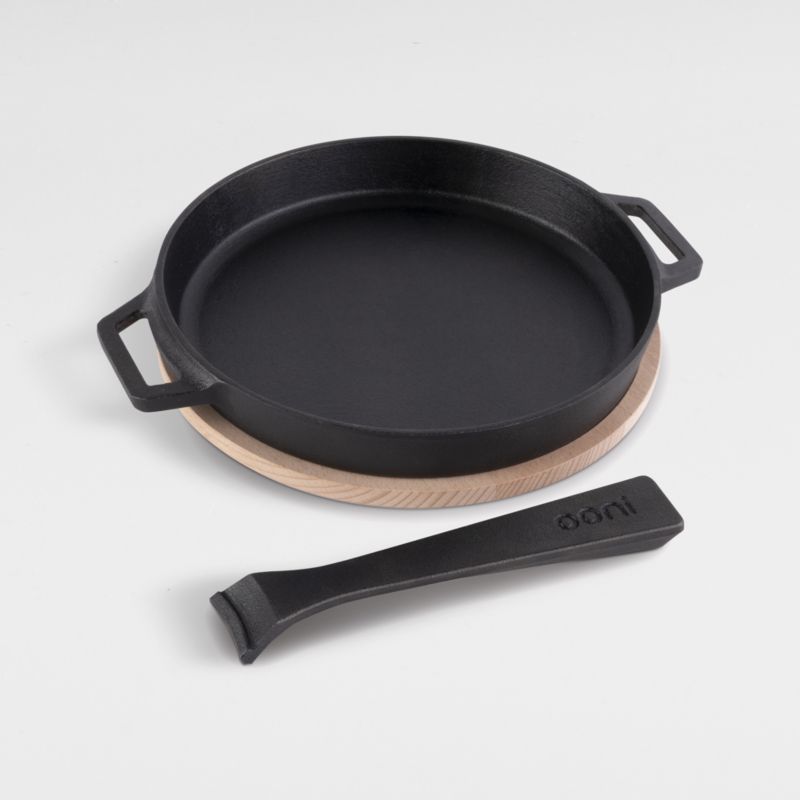 Ooni Cast Iron Skillet Pan