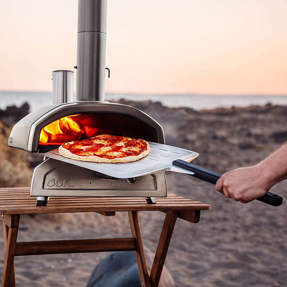 Ooni Fyra Wood Pellet Outdoor Pizza Oven + Reviews | Crate u0026 Barrel Canada