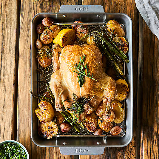 Ooni Large 17.5" Stainless Steel Roasting Pan with Rack and Cutting Board Set