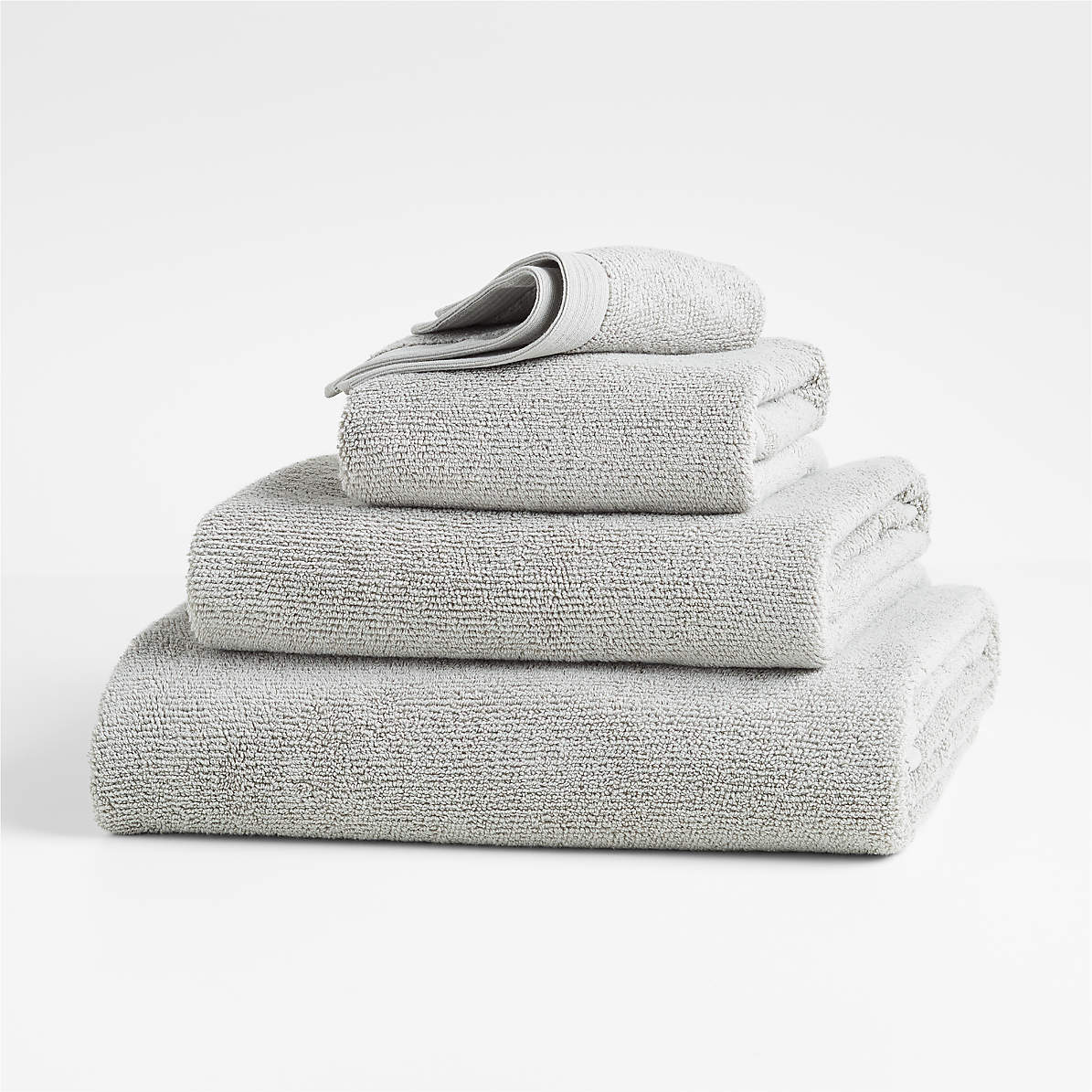 https://cb.scene7.com/is/image/Crate/OrgAntiMicrobialBthGrpAshFSSS22/$web_pdp_main_carousel_zoom_med$/211026092521/ash-anti-microbial-organic-cotton-bath-towels.jpg