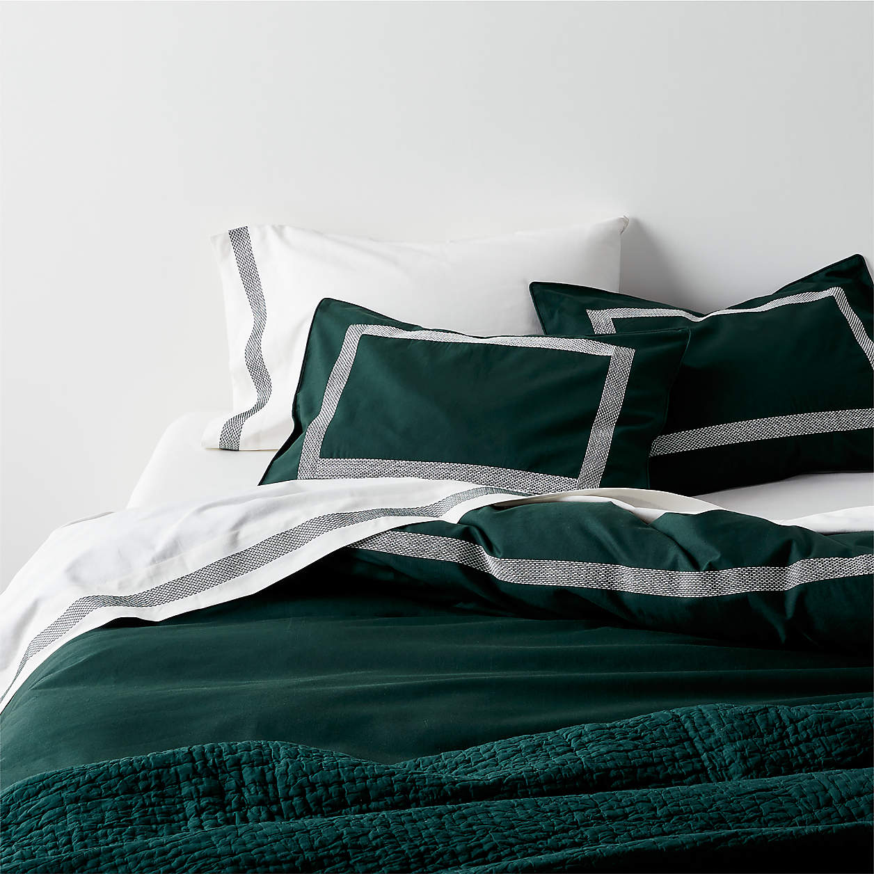 Hotel Organic Cotton Linen Embroidered Spruce Green Duvet Covers and
