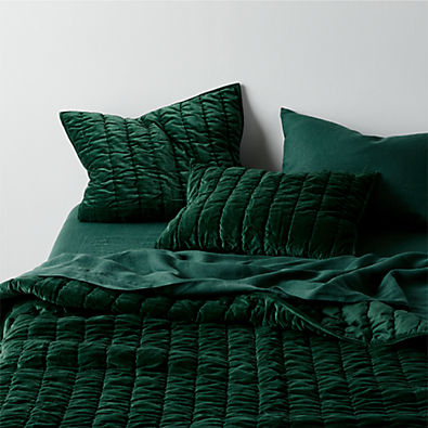 View Organic Cotton Velvet Spruce Green Full/Queen Quilt details