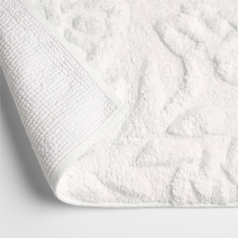 Organic Cotton Floral Tufted Crisp White Bath Mat - image 1 of 2